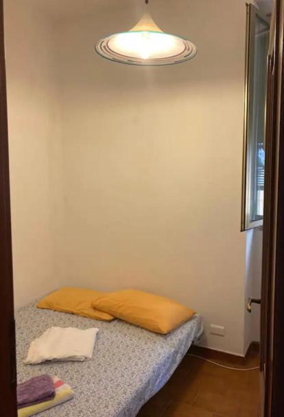 Cheerful Room, Sharing Kitchen In A Cosy Family Art House, Ideal For One Person Or Couple サンレモ エクステリア 写真